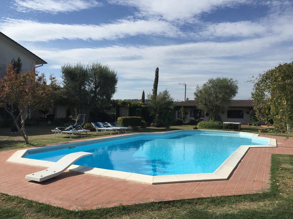 Villa Dolcevita San Costanzo Экстерьер фото
