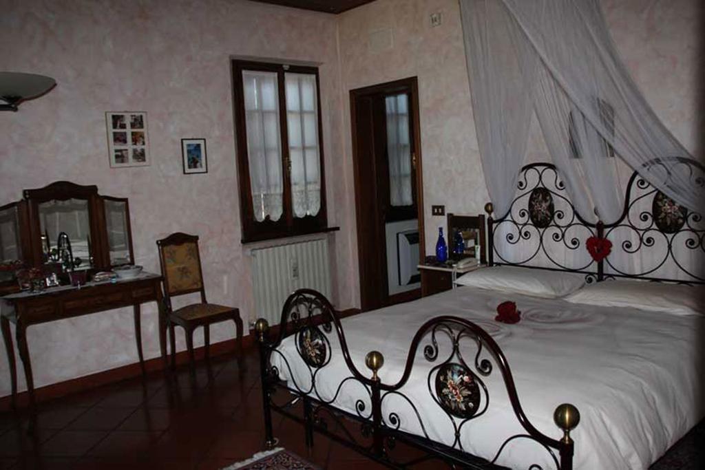 Villa Dolcevita San Costanzo Номер фото