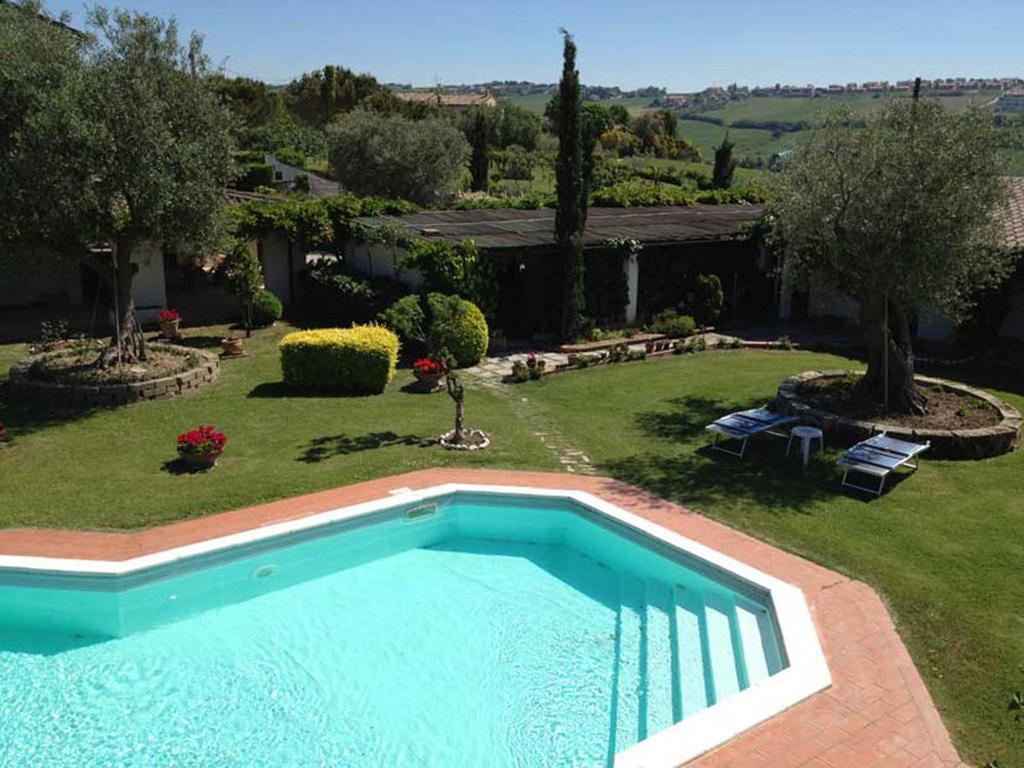Villa Dolcevita San Costanzo Экстерьер фото